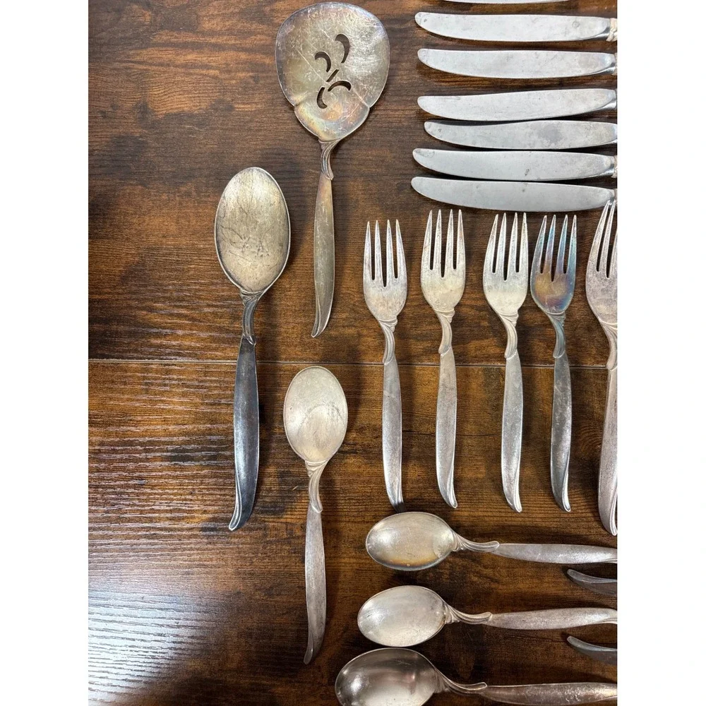 1847 Rogers Bros Flair Silverplate Flatware Set 28pc Mid Century Modern MCM